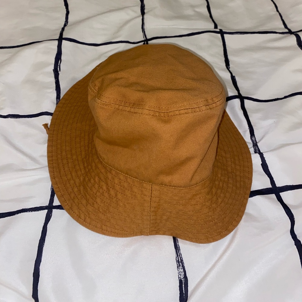 Burnt orange bucket hat